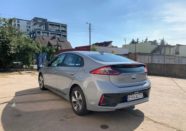 Hyundai IONIQ cena 68880 przebieg: 134605, rok produkcji 2018 z Bydgoszcz małe 704